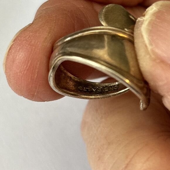Rogers Brothers Size 6-7 Silver Plate Spoon Ring - Picture 3 of 9